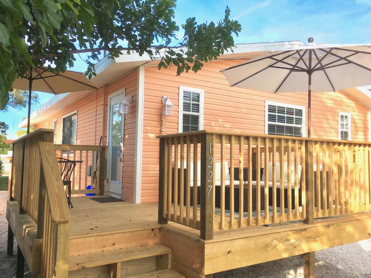 Coastal Studio Escape! Naples Exterior photo